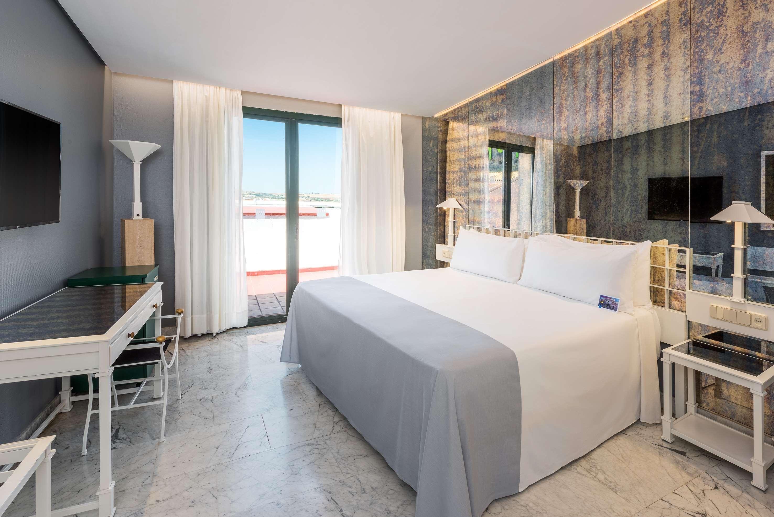 Azz Merida Medea Hotel Εξωτερικό φωτογραφία