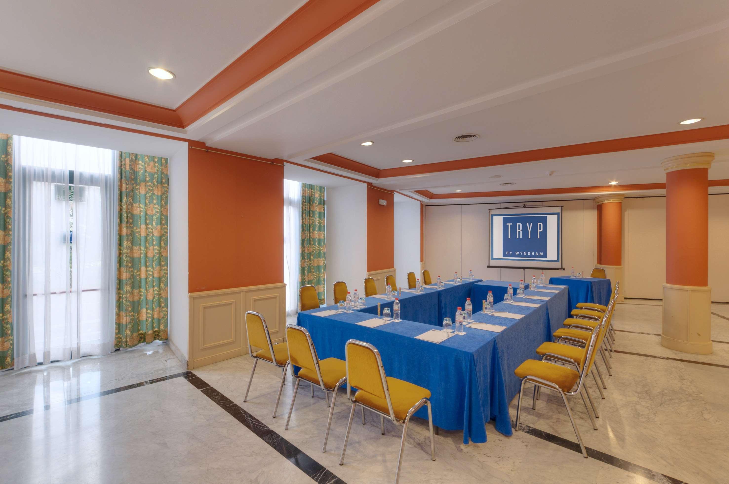 Azz Merida Medea Hotel Εξωτερικό φωτογραφία